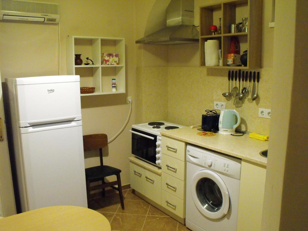 Ferienwohnung Julia Garden Burgas City Exterior foto