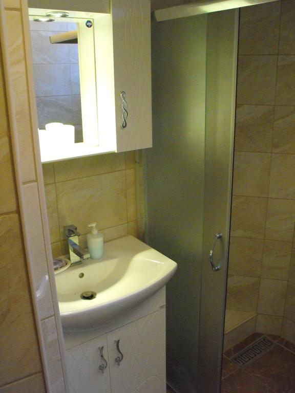 Ferienwohnung Julia Garden Burgas City Exterior foto